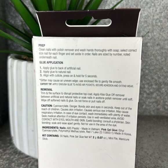 New! Kiss Classy Press On Nails, Glitter, Long - Picture 4 of 6